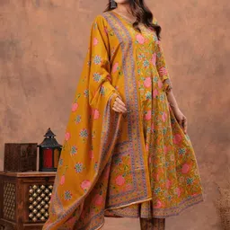 MARIONETTEFASHION Floral Printed Anarkali Pure Cotton Kurta With Trousers & Dupatta image 3