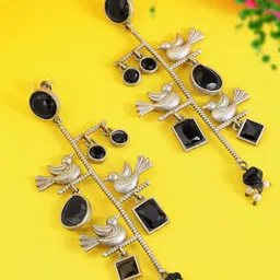 SANAA CREATIONS Geometric Drop Earrings-picture-29