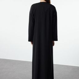 Trendyol Open Front Longline Shrug image 4