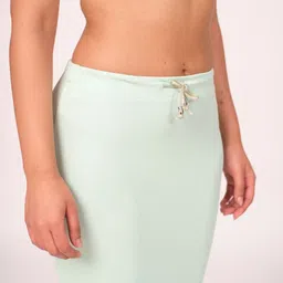 Munns & Mars Women Slim Fit Fishcut Waist Control Stretchable Shapewear image 5