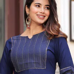 G4Girl Women Yoke Design Regular Thread Work Kurta with Trousers & With Dupatta image 2