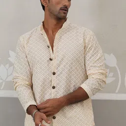 jompers Men Embroidered Silk Blend Straight Kurta-picture-13