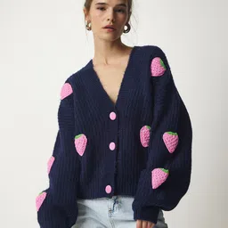 Happiness istanbul Women V-Neck Embroidered Cardigan With Applique Detail-picture-31