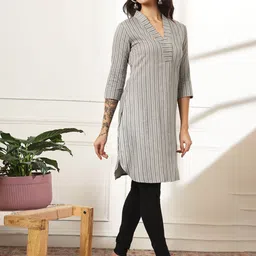 Anouk Rustic Women Striped Kurta image 5