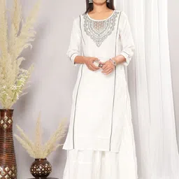 Mehsoos Floral Embroidered Round Neck Regular Thread Work Kurta With Skirt-picture-18