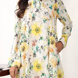 Ambraee Women Floral Printed Regular Kurta with Trousers image 2