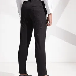 INVICTUS Men Slim Fit Formal Trousers image 3