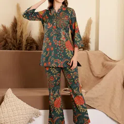 SANSKRUTIHOMES Women Floral Pure Cotton Printed Night suit-image-62