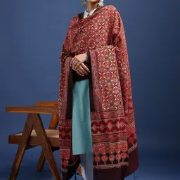Taavi Hand Block Ajrakh Printed Pure Cotton Dupatta-picture-21