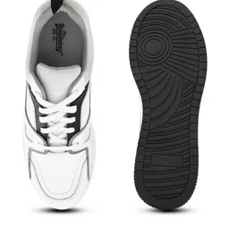 Roadster Men Lace-Ups Sneakers image 3