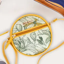 Sacci Mucci Women Floral Printed Synthetic Leather Sling bag-picture-13