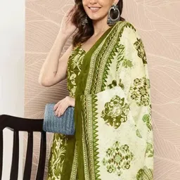 LE Women Floral Printed Regular Pure Cotton Kurta with Patiala & With Dupatta image 4