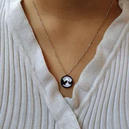 VYRA Stainless Steel Circular Pendant With Chain image 5