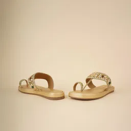 Rubeezz Women Embellished Party One Toe Flats image 4