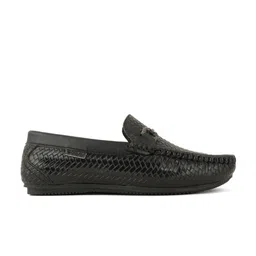 ZOOMBIE Boys Textured Square Toe Loafers image 5