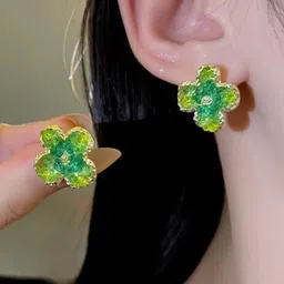 FIMBUL Floral Studs Earrings image 2