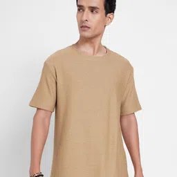7 Alt by Pantaloons Men Self Design Round Neck T-shirt-image-60