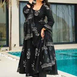 C J Enterprise Women Ethnic Motifs Printed Regular Kurta with Trousers & With Dupatta image 3