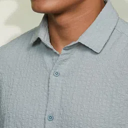 Campus Sutra Men Comfort Textured Opaque Casual Shirt image 2