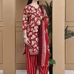 Roly Poly Women Floral Printed Regular Kurta with Trousers & Dupatta image 3