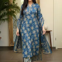 SZN Women Floral Printed Regular Thread Work Kurta with Trousers & With Dupatta image 5