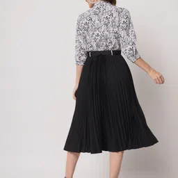 Raiyani Enterprise Womens Applique Fit & Flare Maxi Dress image 2