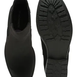 THE BOOT FACTORY Women Round Toe Slip-On Chelsea Boots image 2