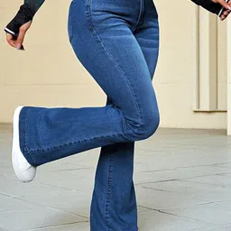ROBECULT COLLECTION Women Bootilicious Flared High-Rise Light Fade Stretchable Jeans image 3