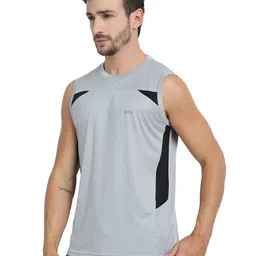 FTX Pack Of 3 Colourblocked Round Neck Sleevesless T-shirts image 5