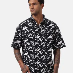 WROGN Men Custom Spread Collar Abstract Printed Cotton Oversized Casual Shirt-picture-28