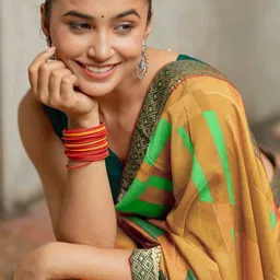 kalini MIRCHI FASHION Geometric Printed Zari Silk Blend Saree image 2