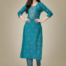 KAYOMMI Women Paisley Embroidered Regular Kurta with Trousers-picture-48