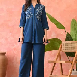 M MARCHLABEL Women Floral Embroidered Pure Cotton Tunic With Trouser Co-Ords-image-95