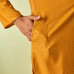 Diwas by Manyavar Men Digital Printed kurta image 2