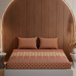 Stoa Paris Lumiere 240 TC Copper-Toned & Yellow Satin King Bedsheet with 2 Pillow Covers image 5