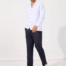 Styli Men Solid Slim Trousers with Bottom Button Placket Detail image 4