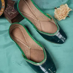 JUTTIESMAKER Women Ballerinas with Bows Flats image 1