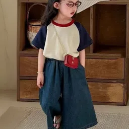 LULU & SKY Girls Colourblocked Pure Cotton T-shirt With Trousers image 3
