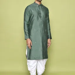 Arihant Rai Sinha Men Ethnic Motifs Embroidered Regular Mirror Work Kurta with Patiala image 3