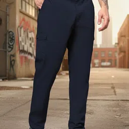 HAUWER Men Relaxed Easy Wash Mid Rise Cargos Trousers image 5