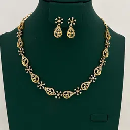 rangrozo jewellery Rangrozo Gold-Plated Stone-Studded Jewellery Set image 3