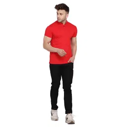 BEYOU FASHION Men Solid Henley Neck Slim Fit T-shirt image 4