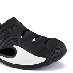 Bruton Men Lightweight Clogs image 5