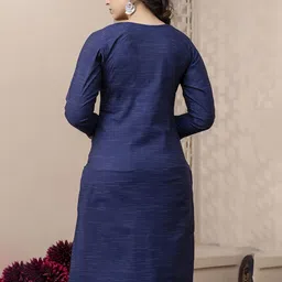 AUZAAI COLLECTION Selection Of 2 Yoke Design Thread Work Pure Cotton Straight Kurtas image 3