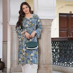 kjfab Women Printed Pure Cotton Straight Kurta image 3