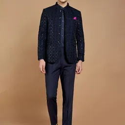 Neumen Embroidered Mandarin Collar Sherwani Set-image-2