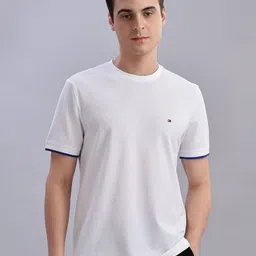 Tommy Hilfiger Men Solid Round Neck Cotton Regular Fit T-shirt-picture-31