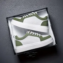 Corsac Men Textured Sneakers image 3