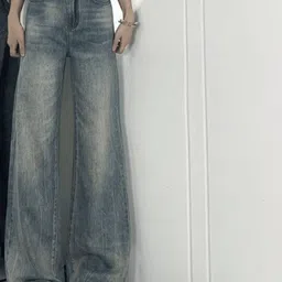 DressBerry Women Wide Leg High-Rise Light Fade Jeans-image-98