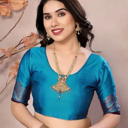 ROOP SUNDARI SAREES Woven Design Zari Pure Silk Banarasi Saree image 4